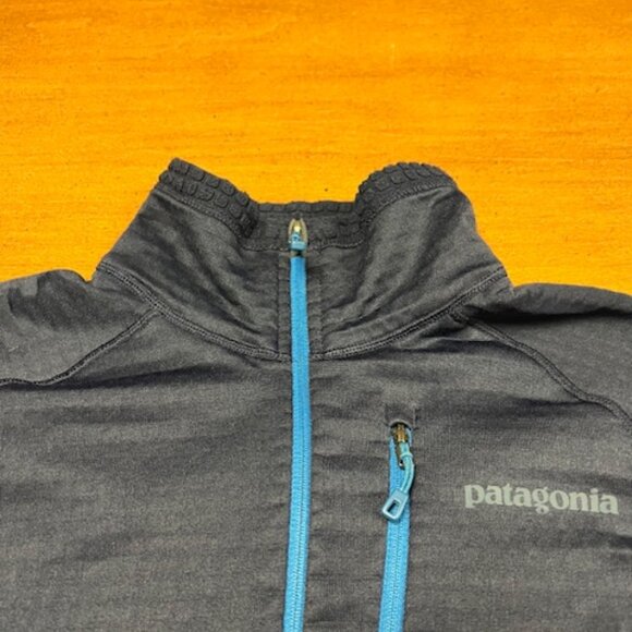 Patagonia Half Zip Men's (Blue) - Picture 3 of 10